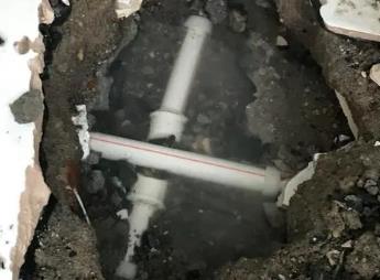 佛山阳台漏水维修公司为您分享楼上楼下漏水怎么处理
